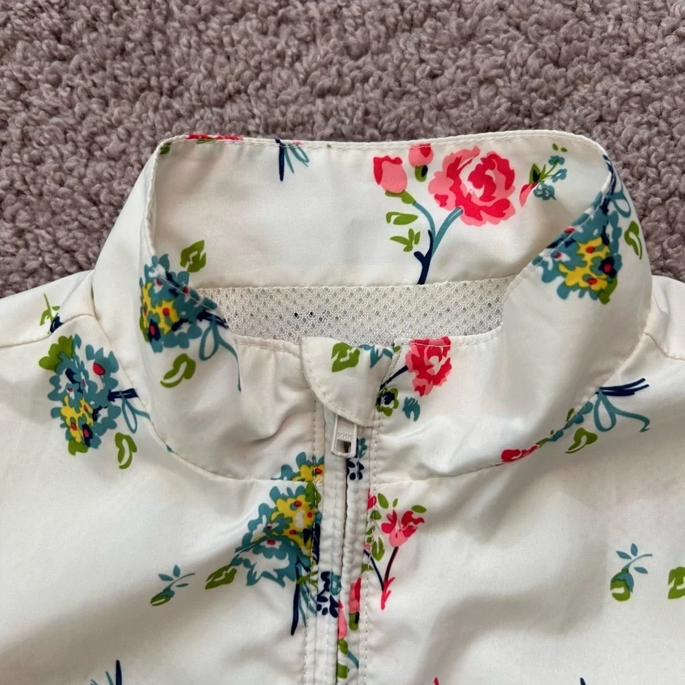 Elfindoll Girls Classic Floral Jacket. Size M